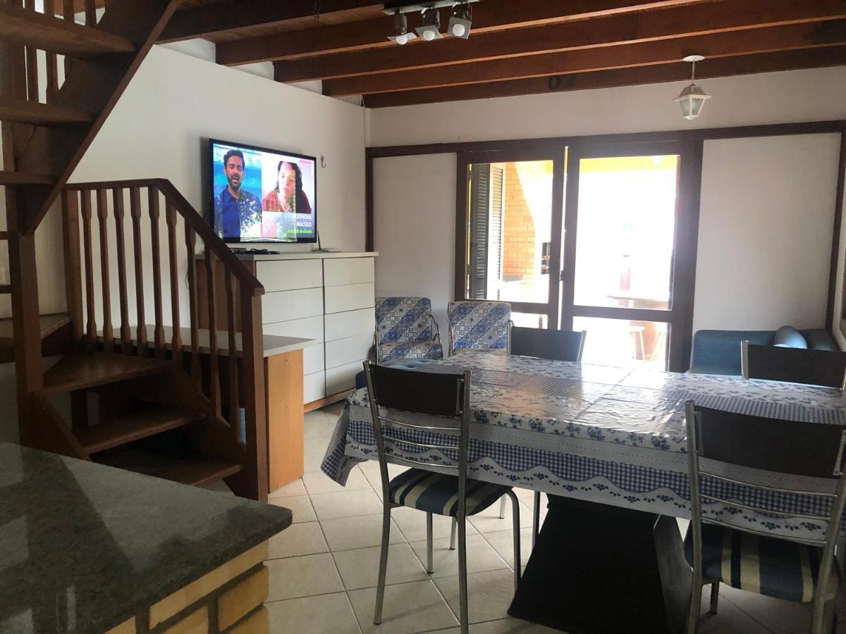 Linda Casa Com Piscina Em Bombinhas, Espaco Inteiro Exterior photo