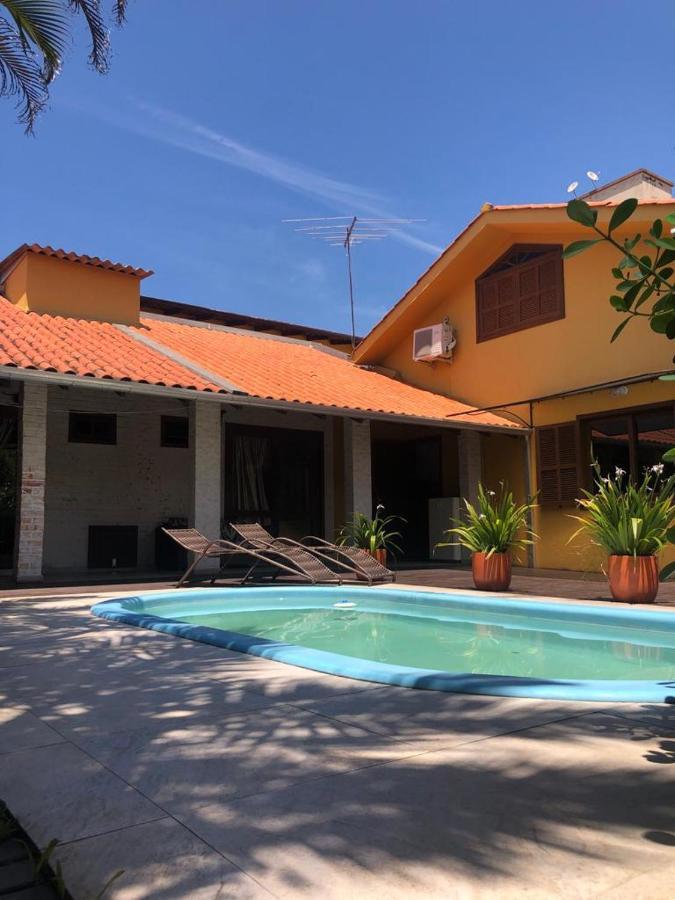 Linda Casa Com Piscina Em Bombinhas, Espaco Inteiro Exterior photo
