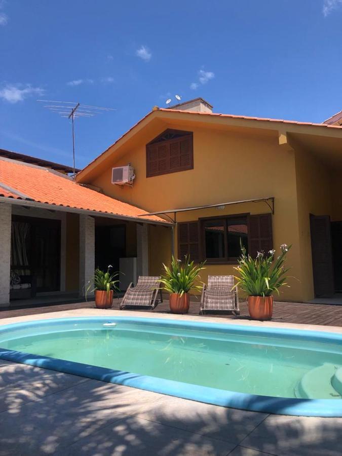 Linda Casa Com Piscina Em Bombinhas, Espaco Inteiro Exterior photo